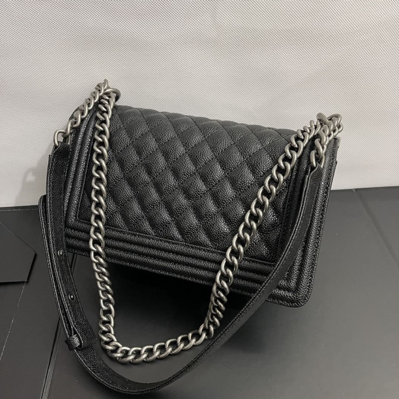 Ch**el leboy series bags